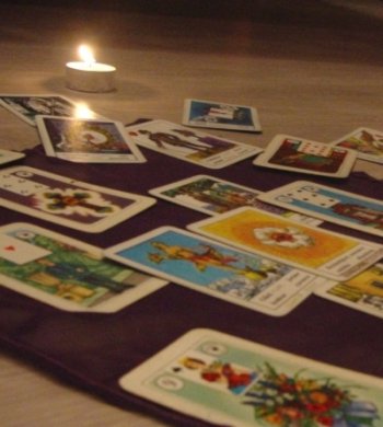 Previziuni cu ajutorul cărților de Tarot